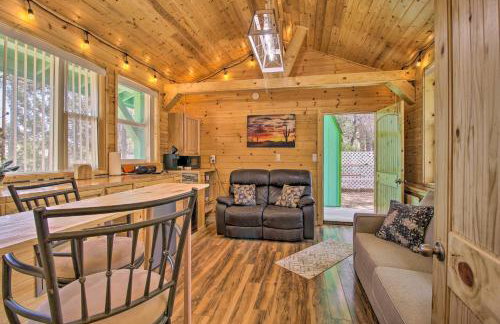 Grill, Fire Pit Pet-Friendly Lakeside Cottage! - Foto 20