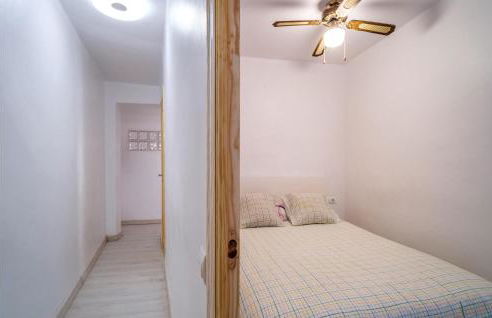 3 Bedroom Cozy Apartment In Sueca - Foto 9