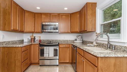 3 bed 2 bath-Walk to Jack Trice Stadium - Foto 2