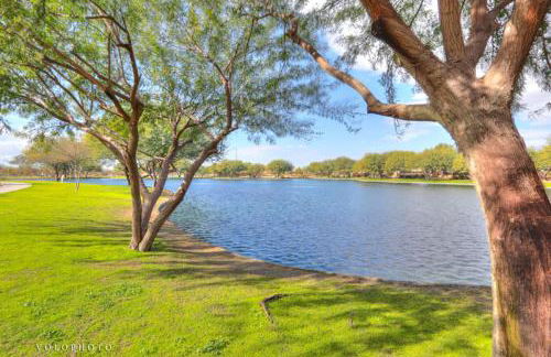 Private Mini Serene Oasis with Pool - Photo 48