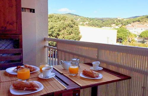 Coast apartment near Barcelona - Foto 1