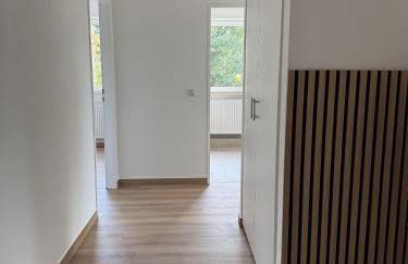 Neu renoviertes Apartment mit 2 Schlafzimmern, Küche & Waschtrockner - 900 m Zentrum Borken - Foto 2
