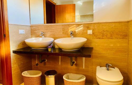 Lux Villa with Year-Round Heated Pool & Game Room - Foto 78