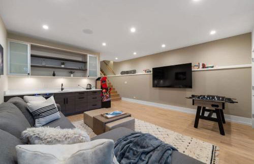 Stunning 5BR Home in Heart of Chicago with 2 Rooftops - Foto 51