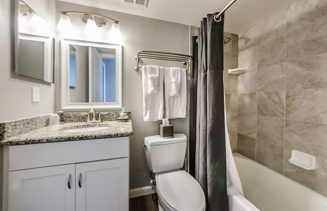 The New Hotel Indian Shores - Photo 17