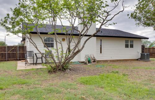 Round Rock Home with Large Yard 20 Mi to Austin! - Photo 21