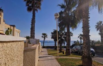 Seafront House,Sea Views,Pool and BBQ, Airport 10 mns - Photo 60