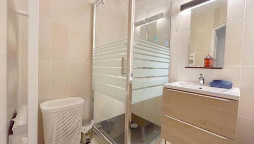 Appartement F2 à Fréjus avec terrasse et parking - Foto 5