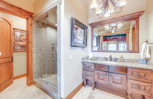 Hot Tub and Views Luxe Mountain Escape in Yucaipa - Photo 20