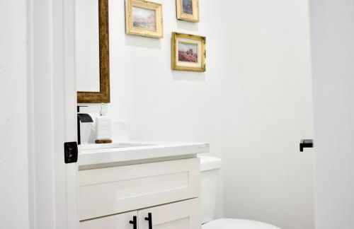 New SW Inspired Home, 9 Guests, Tesla Ready, Pet Friendly - Foto 17