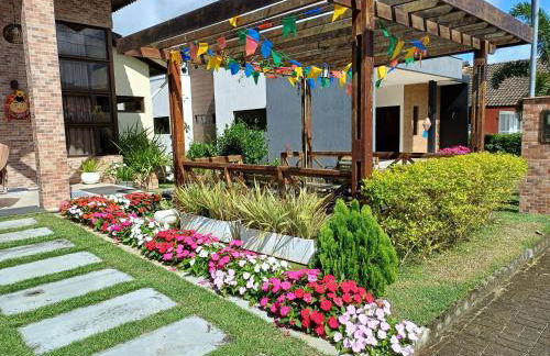 Chalé de campo em condomínio fechado - Foto 52