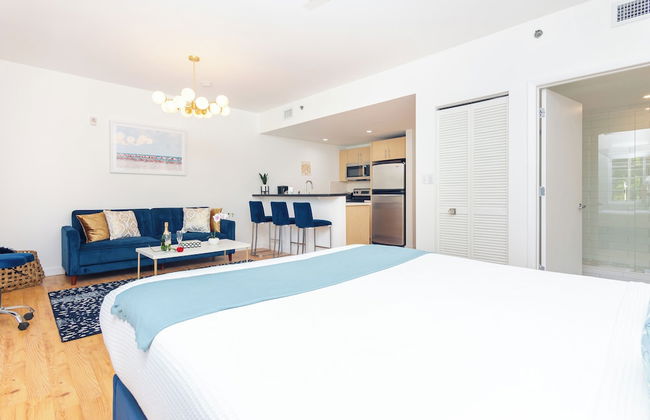 Boutique Apartments Convention Center - Photo 4