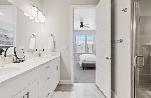 Family Desert Oasis home - Foto 17