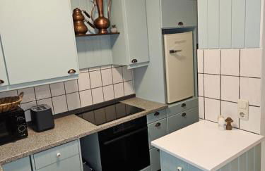 Large Central Apartment - MODERN & Fully Equipped - near fair - Foto 10