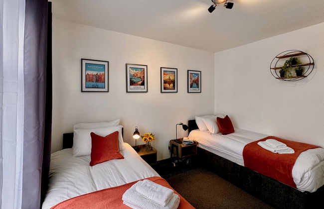 Lenhurst House - Photo 14