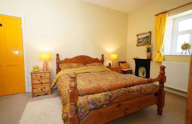 Traditional 2 Bedroom Cottage in Eyam, Hope Valley - Foto 3