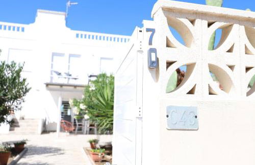 2 apartamentos en una excelente villa de playa compartiendo Piscina y Jardín - Foto 14