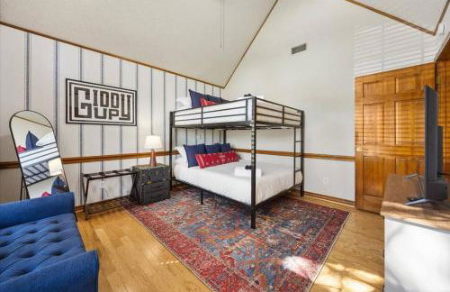 Texas Country Oasis | Near Stockyards & Arlington - Photo 22