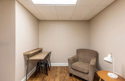 Cozy Country Poolside Getaway, 2BR, Near ATL - Foto 11