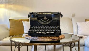 ALTE SCHULE WITTENBERG, 3 Ferienwohnungen für bis zu 12 Personen, an der Elbe, mit Garten - Foto 2