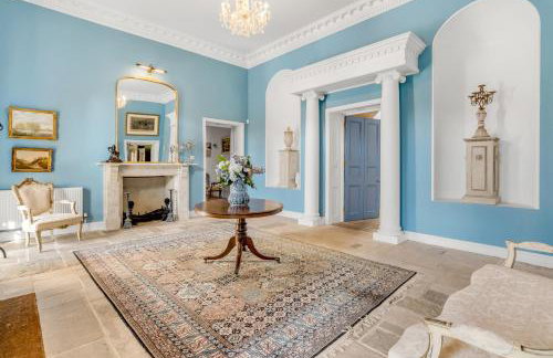 Beccles Georgian Mansion l 9 Bedrooms, Hot Tub & Parkland - Foto 9