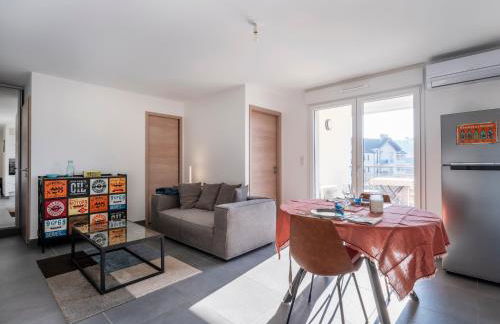 AZALEE - Parking gratuit - Terrasse couverte - Proche transport - Tout équipé - Photo 11