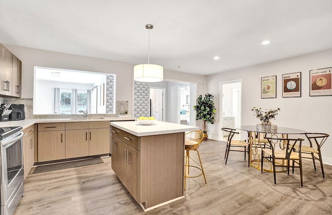 7 Br Home with Pool Gameroom & Soccer - Foto 66