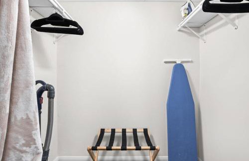 Downtown Gem on Quiet Street Great Location Family Friendly - Foto 20