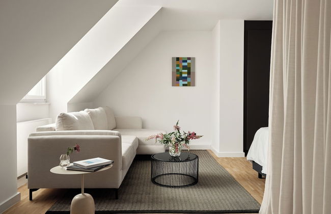 Bob W Munich Schwabing - Foto 37