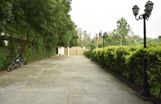 Remarkable 6-bedroom Farmhouse in South Delhi - Foto 11