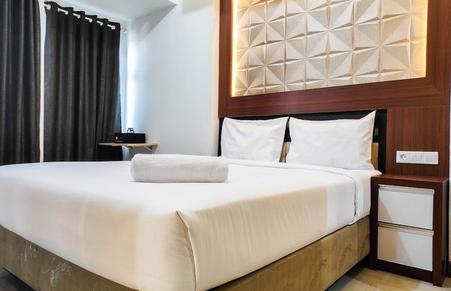 Homey and Comfy Studio at Vida View Makasar Apartment - Foto 1