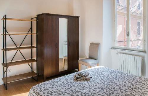 Domus Claudi Colosseum - Foto 11