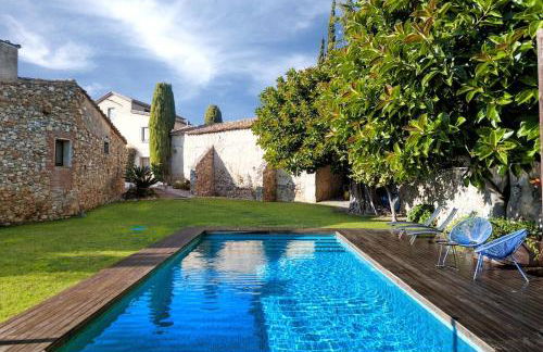 Mas Vives, exclusiva masía del siglo XV - Foto 2