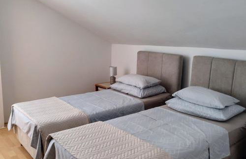 Holiday Home mit Meerblick by Interhome - Photo 27