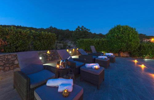 Villa in Ugljane With Private Pool - Foto 8