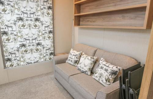 Avonal Lodge 24 - Photo 6