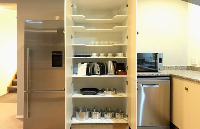 Mountain, lake, sun and this beautiful home - Foto 10