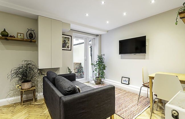 Cosy Garden Flat in Prestigious Residential Area - Foto 12