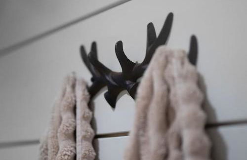 Cliff-top Cottage on Coast Path w/Panoramic Views - Photo 13