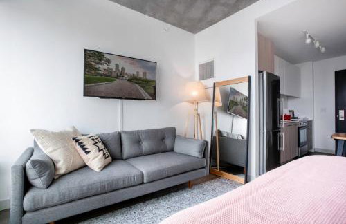 Kendall Sq Studio Gym Doorman nr MIT BOS-41 - Photo 2