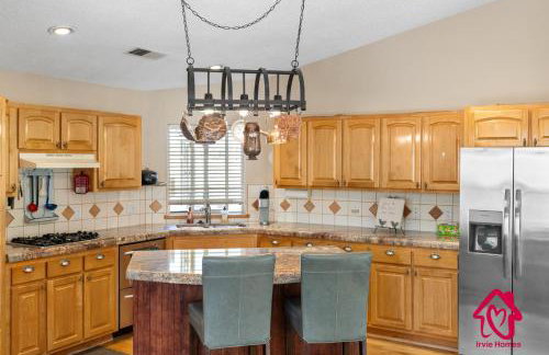 The Rose Garden Estate with Swim Spa - an Irvie Home - Foto 3