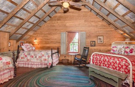 Ada's Peach Street Hideaway - Foto 15
