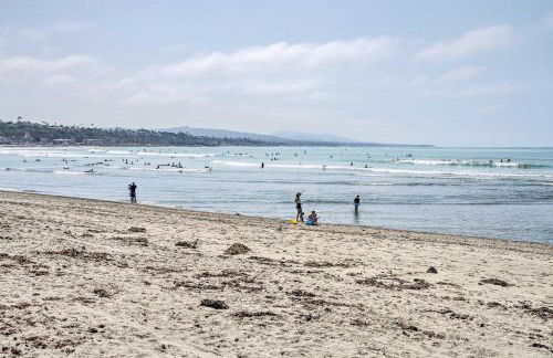 Cozy-Chic Condo Walk to Beach and Park! - Foto 37