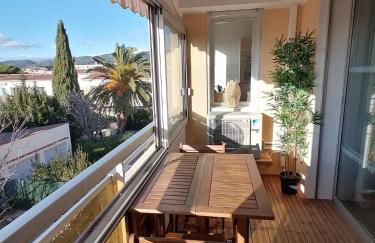 Idéalement placé ,tout a pied ,parking - Foto 1