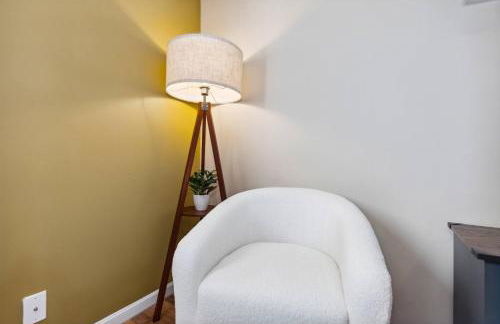 HotTub, Theater, Kings, & Firepit - NearWesley - Foto 21