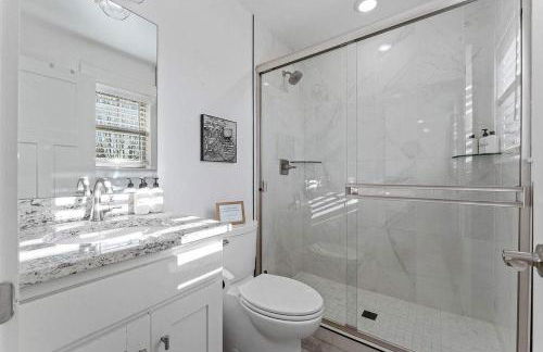 MTB Haven Minutes to Coler and Downtown - Foto 17