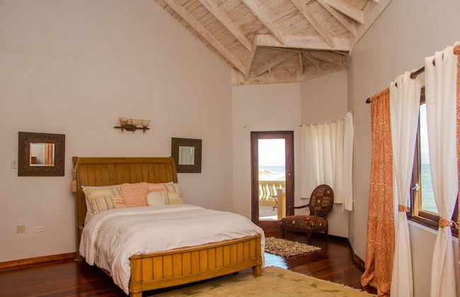 Beach Front White Sand Villa - Foto 24