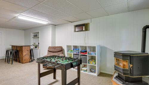 Pasadena Hideaway with Game Room and Fire Pit! - Foto 2