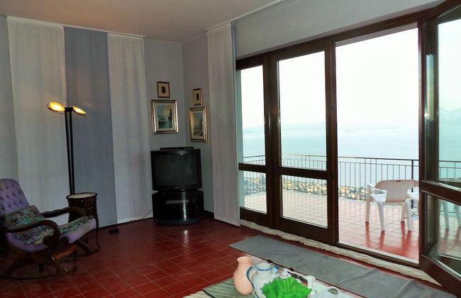 Villa Belvedere Albisano - Foto 1