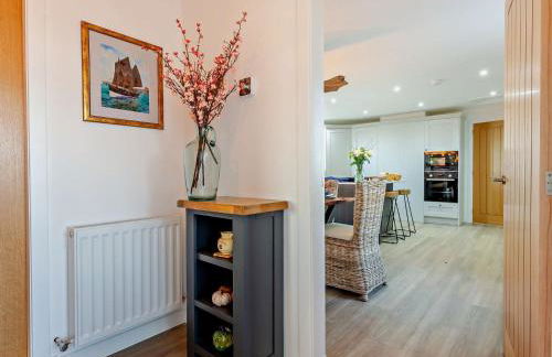 4 Bed in Huna 95612 - Photo 5